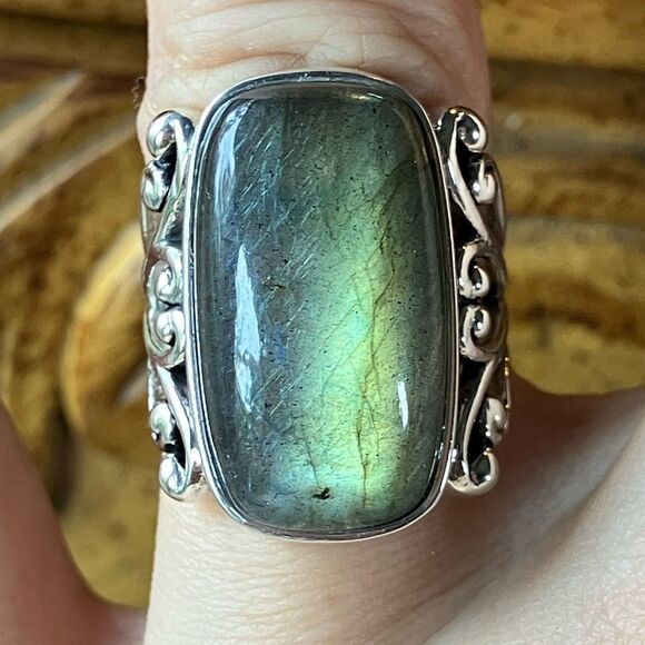 Natural Labradorite Sterling Silver Cocktail Ring Size 6 - Picture 1 of 10